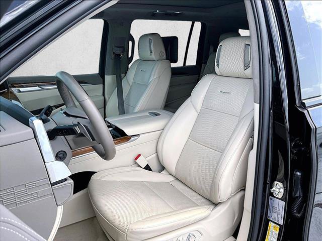 Used 2025 Cadillac Escalade ESV Sport Platinum AWD/4WD image 27