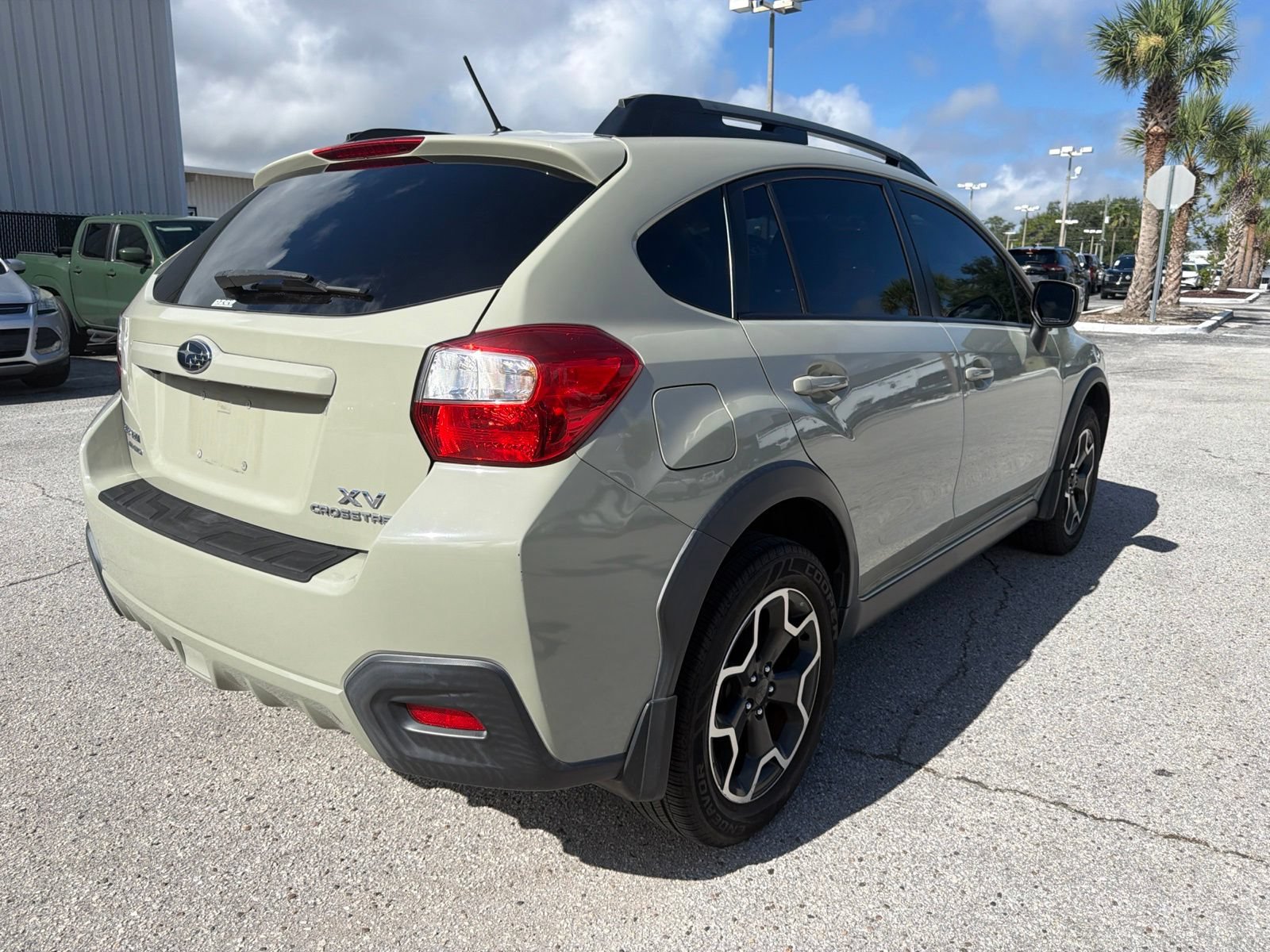 Used 2014 Subaru Crosstrek 2.0i Limited w/ Popular Package #1 AWD/4WD image 4