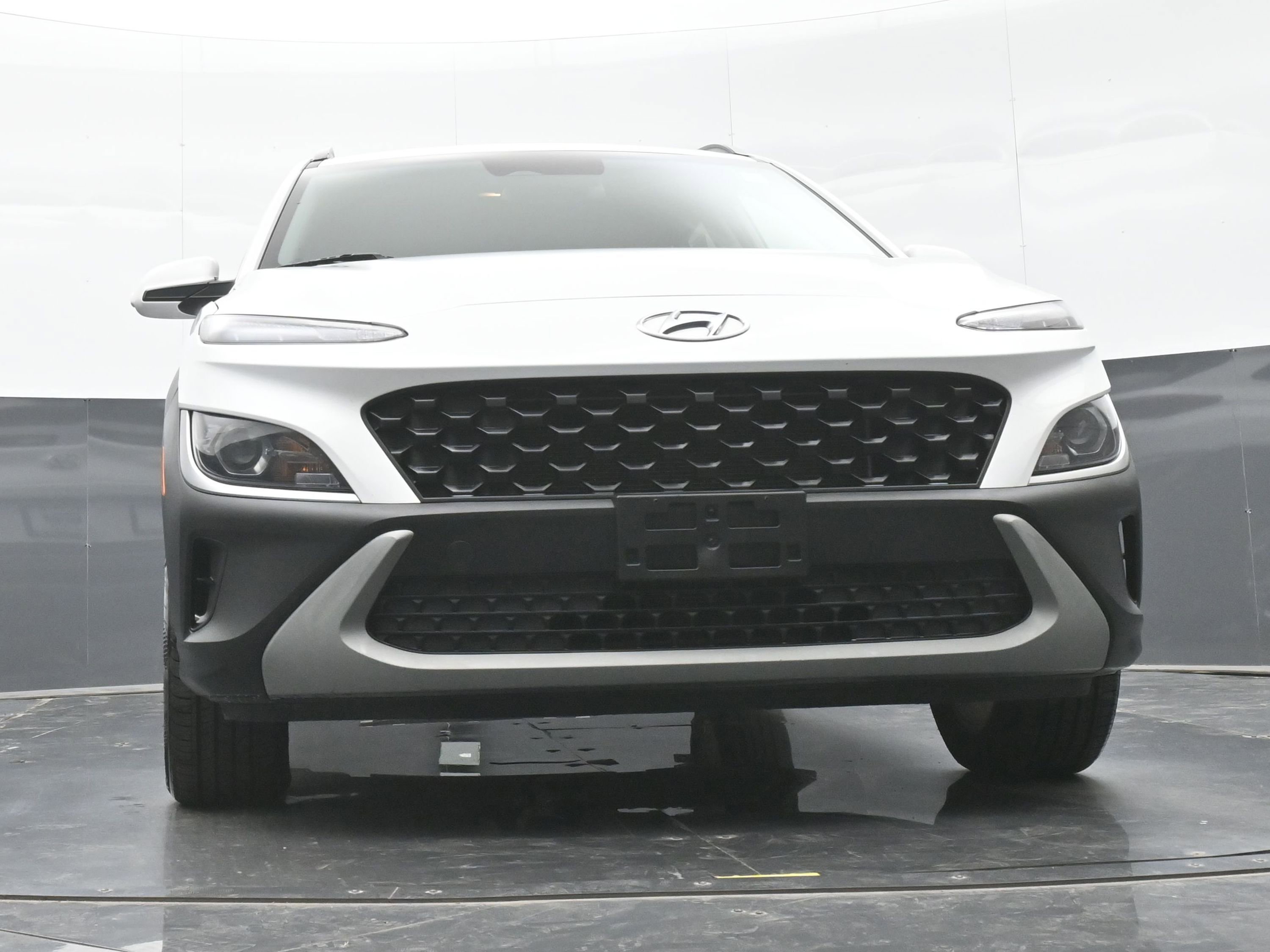 Used 2022 Hyundai Kona SEL FWD image 43