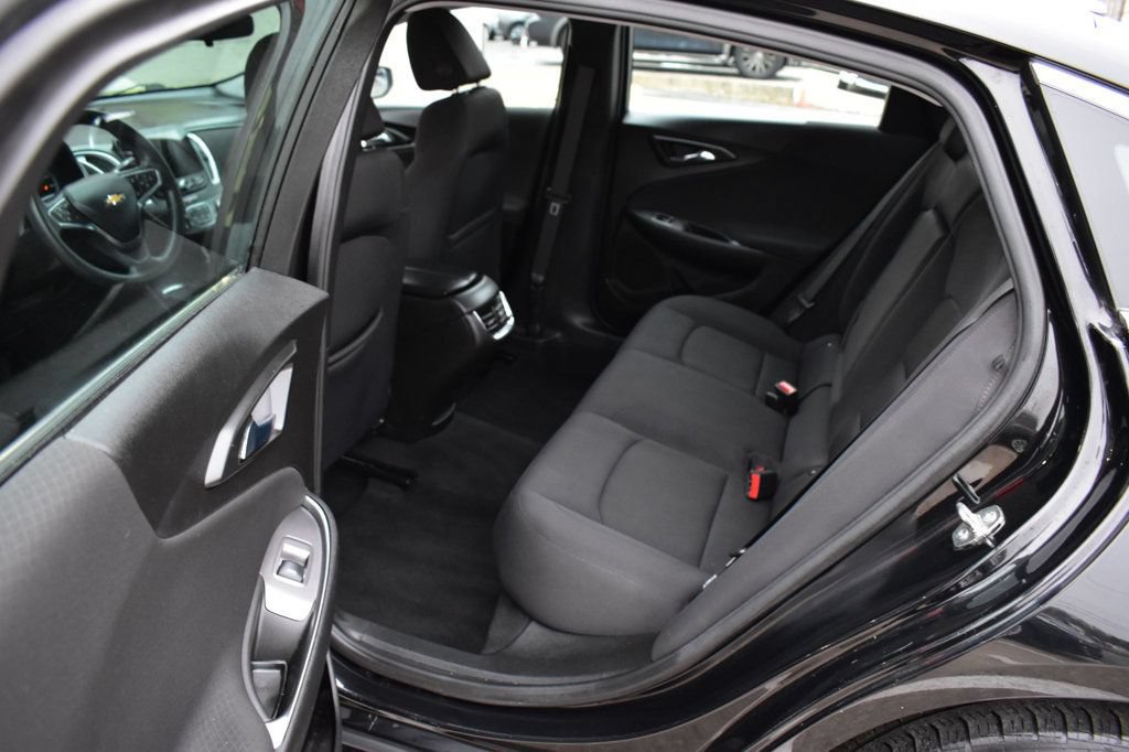 Used 2022 Chevrolet Malibu LT FWD image 20