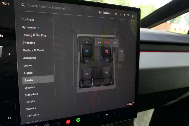 Used 2024 Tesla Cybertruck Cyberbeast AWD/4WD image 13