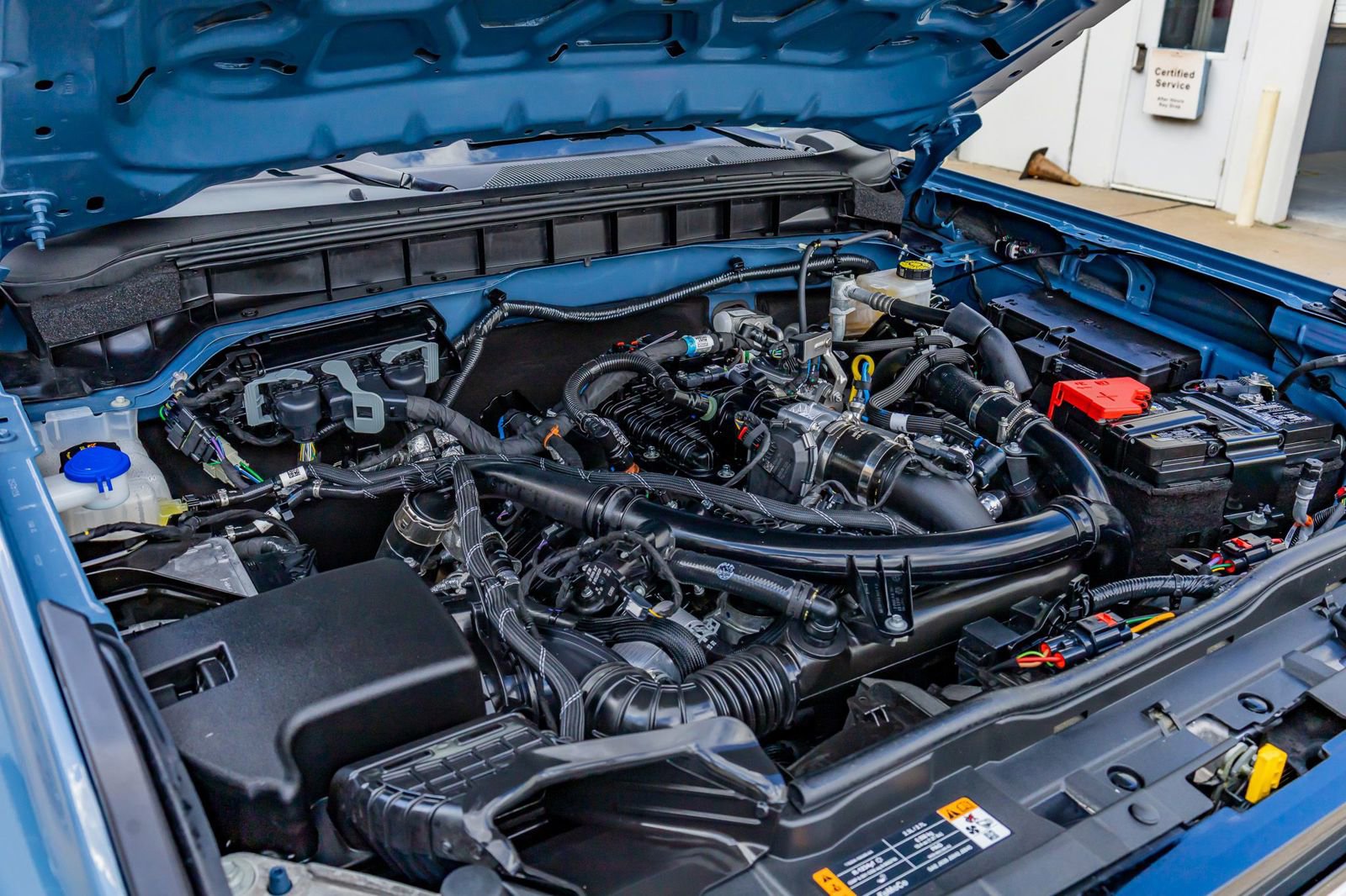 Used 2025 Ford Bronco Outer Banks image 41