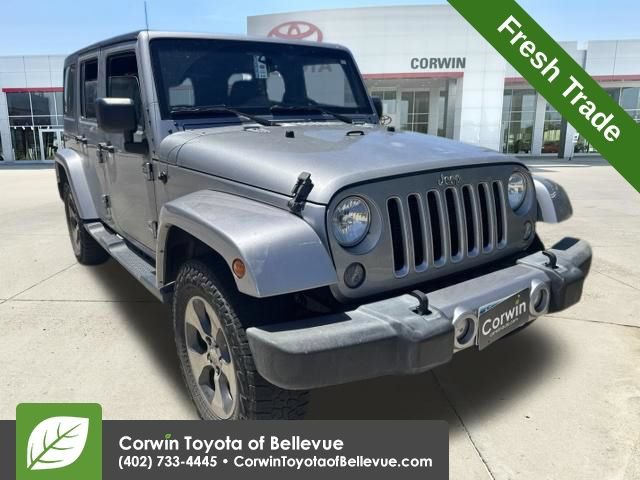 Used 2016 Jeep Wrangler Unlimited Sahara w/ Dual Top Group AWD/4WD image 1