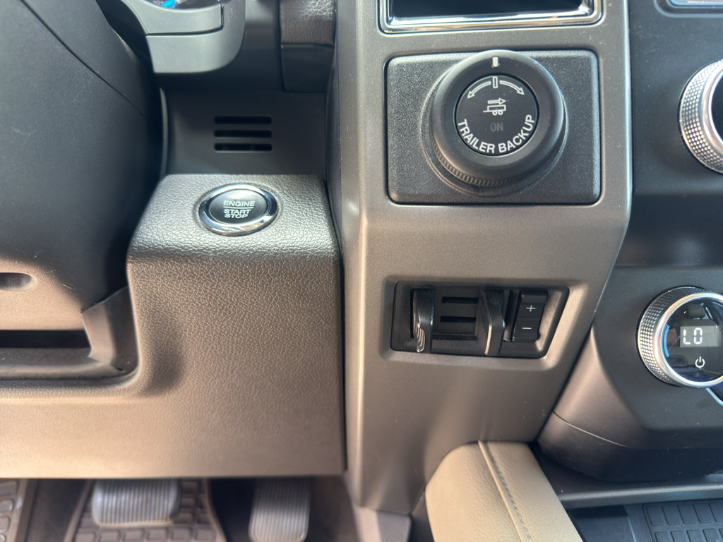 Used 2019 Ford Expedition XLT w/ Equipment Group 202A image 19