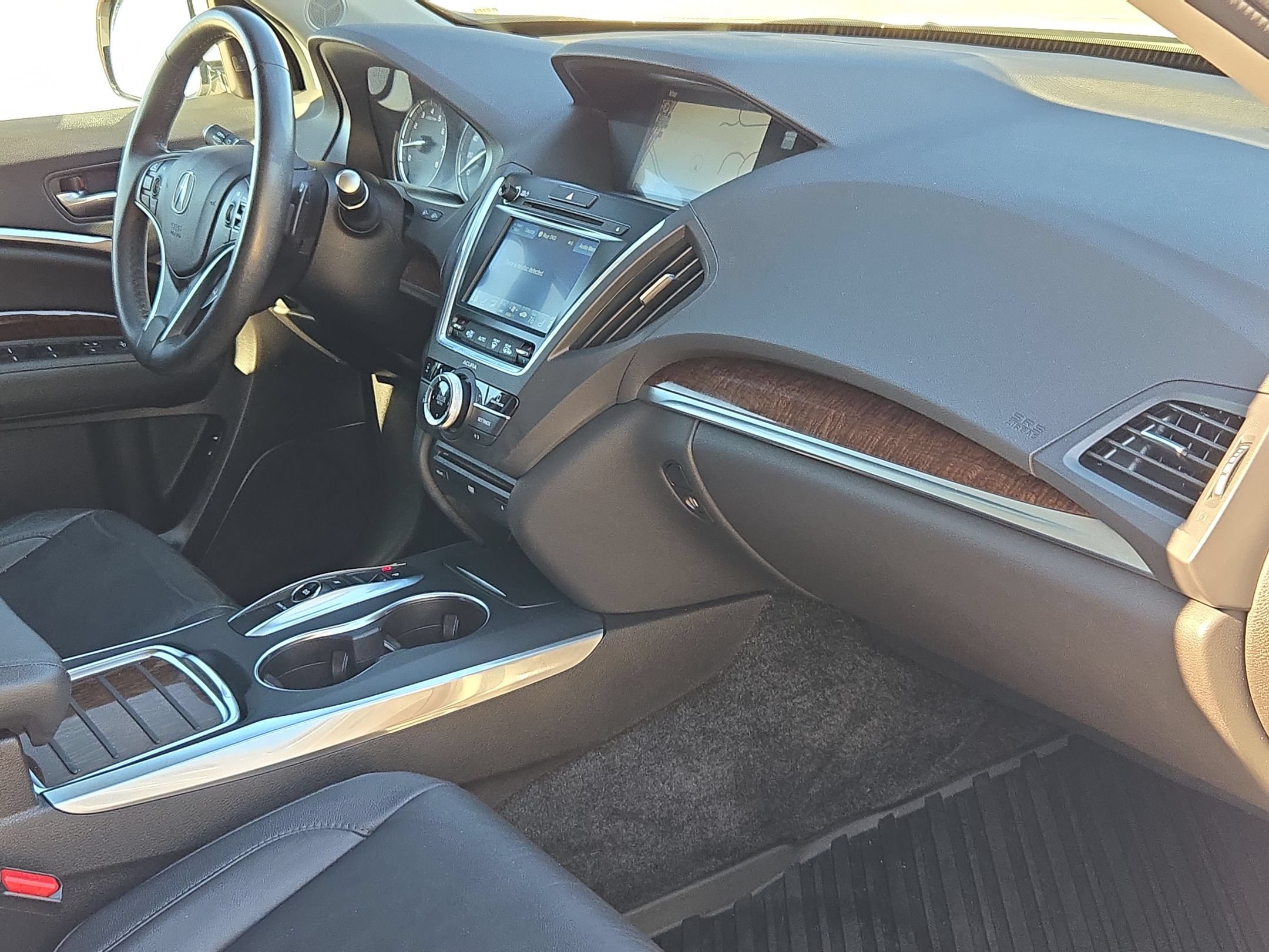 Used 2018 Acura MDX w/ Tech & Entertainment Pkg FWD image 25