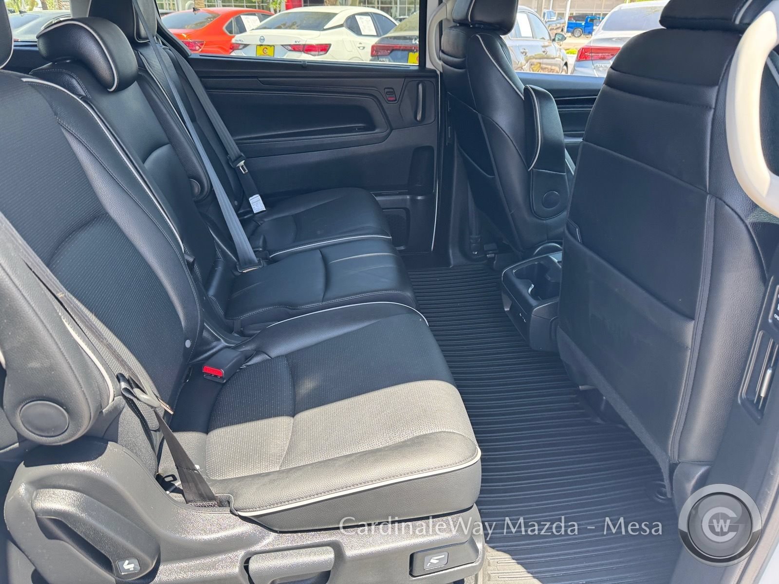 Used 2025 Honda Odyssey Elite image 31