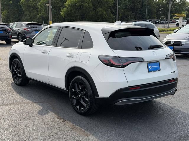 Used 2025 Honda HR-V Sport image 3