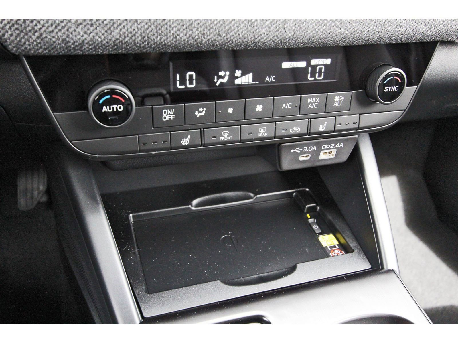 New 2026 Subaru Outback Premium AWD/4WD image 23
