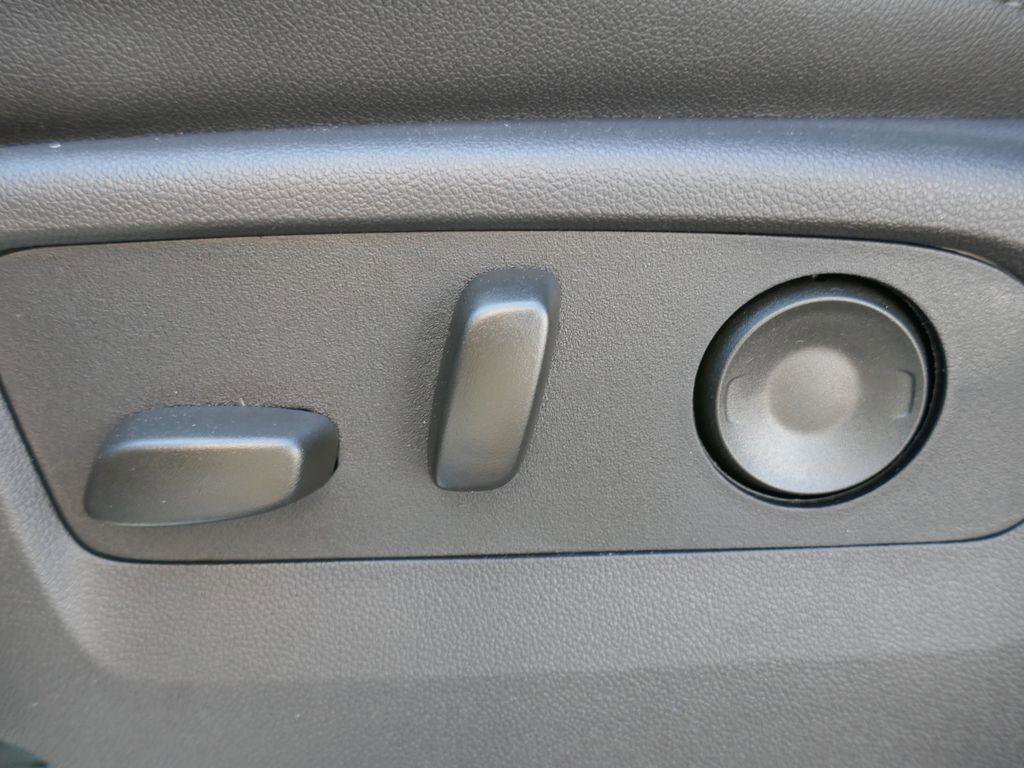 New 2026 GMC Sierra 1500 Elevation w/ Elevation Premium Package image 18