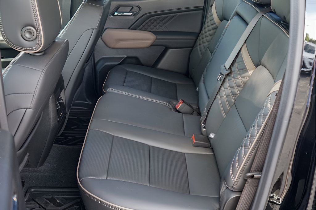 New 2026 GMC Canyon Denali image 21