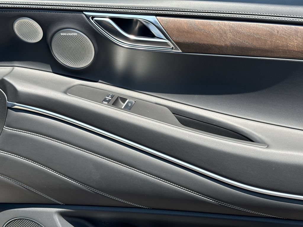 New 2026 Genesis GV80 3.5T Prestige AWD/4WD image 16