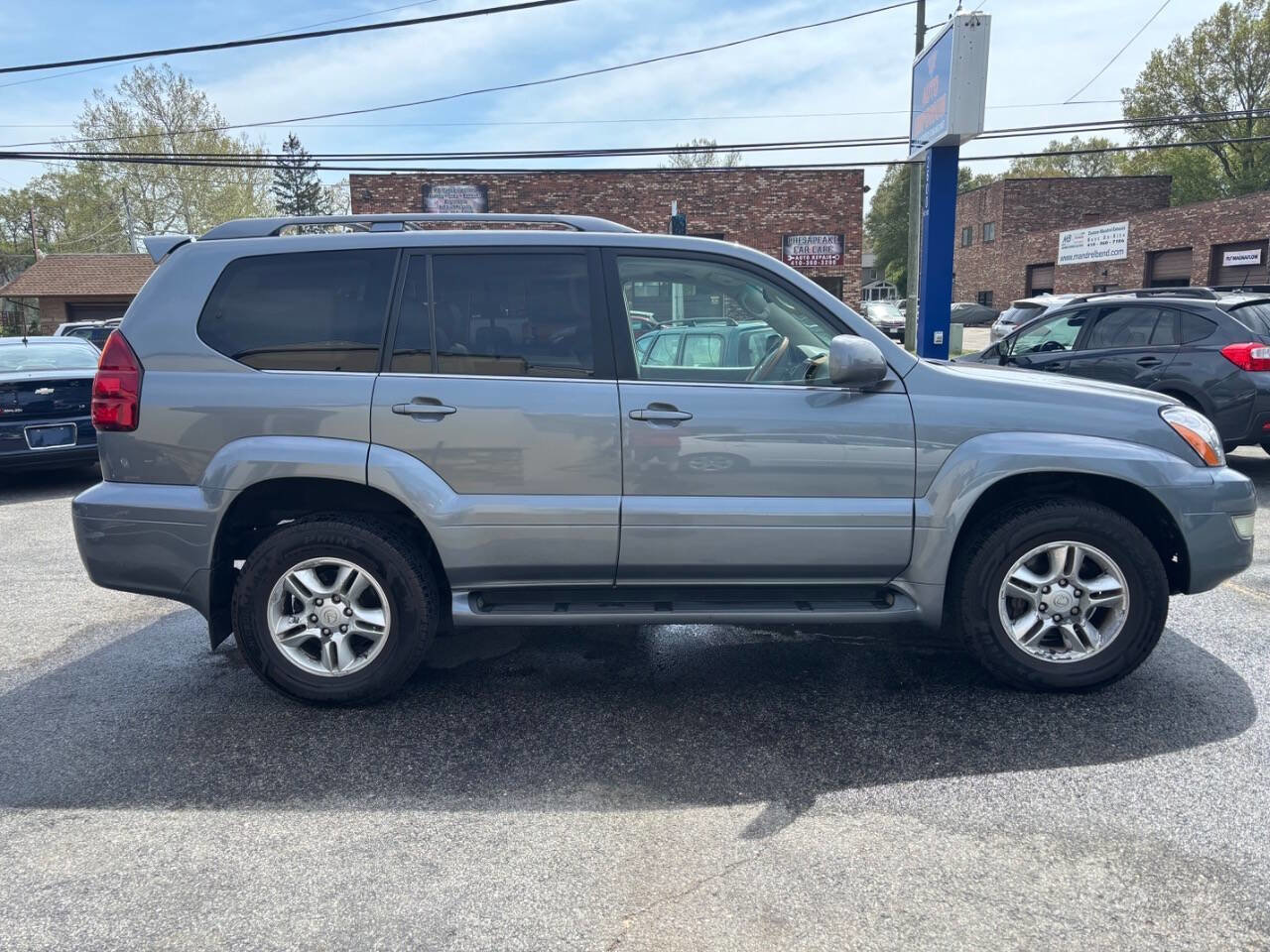 Used 2004 Lexus GX 470 AWD/4WD image 4