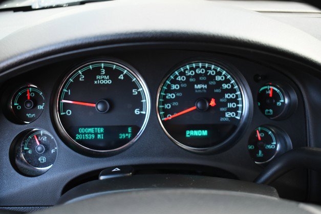 Used 2013 Chevrolet Suburban LTZ image 33