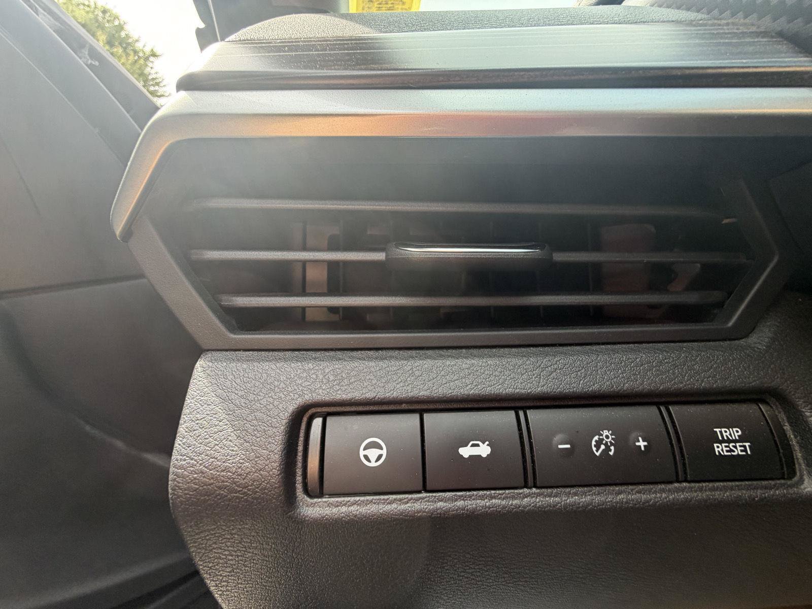 Used 2019 Nissan Altima 2.5 SL AWD/4WD image 14