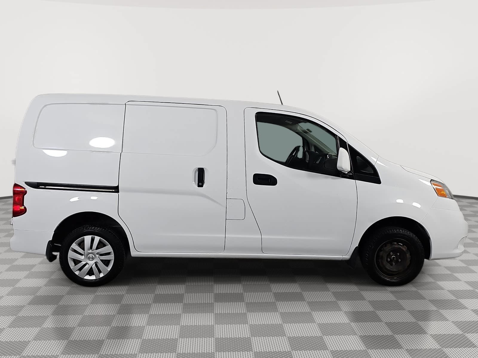 Used 2020 Nissan NV200 SV FWD image 9