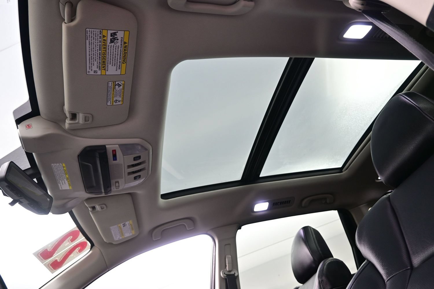 Used 2022 Subaru Ascent Touring AWD/4WD image 19