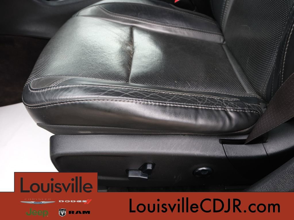 Used 2017 Dodge Charger SXT w/ AWD Plus Group image 26