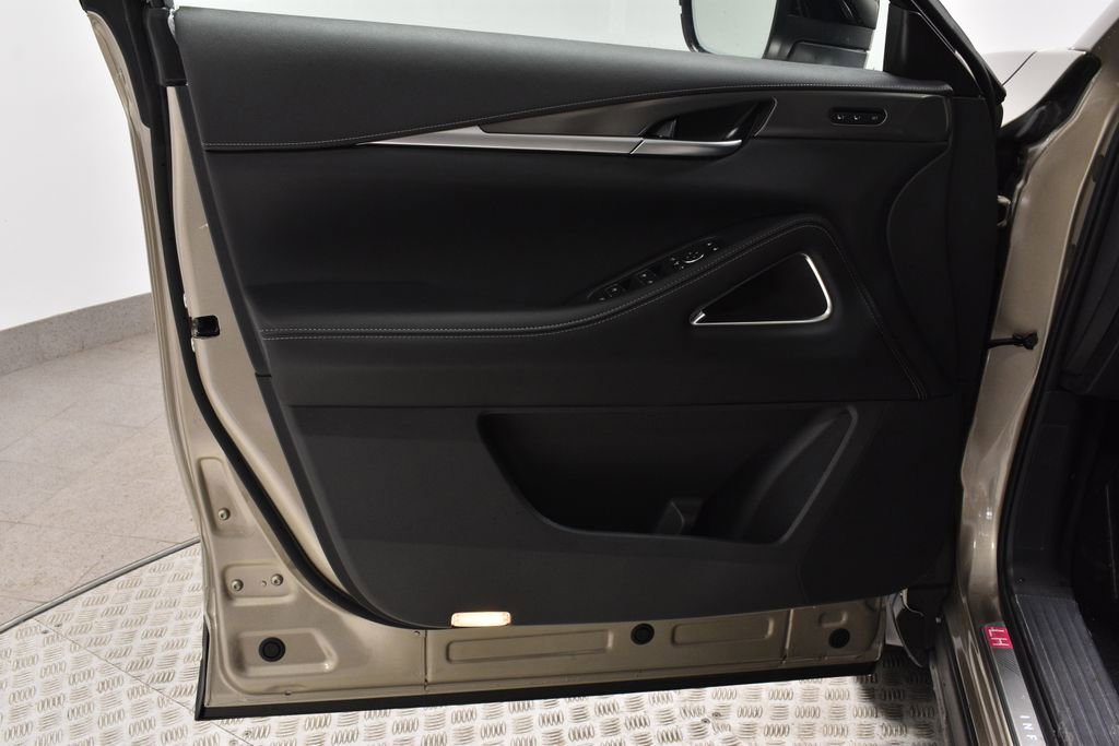 New 2026 INFINITI QX60 Luxe w/ Cargo Package image 10