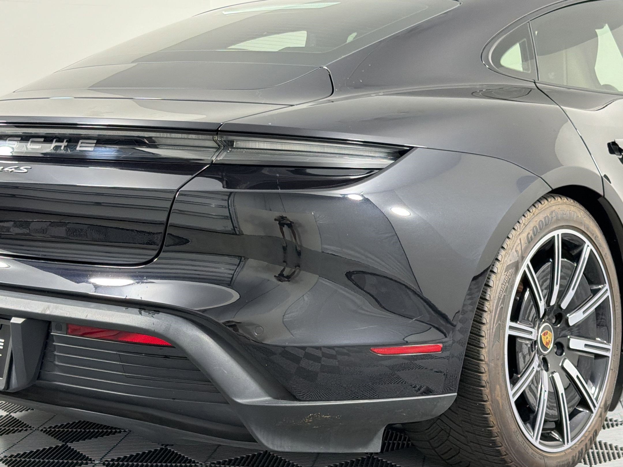 Certified 2021 Porsche Taycan 4S AWD/4WD image 10