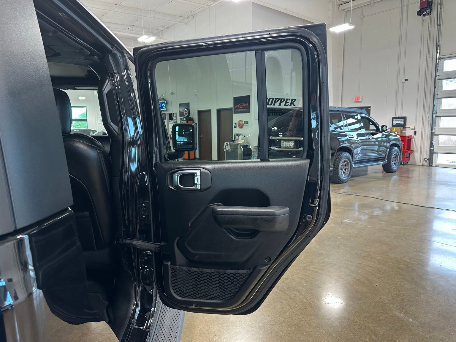 Used 2022 Jeep Gladiator Sport AWD/4WD image 38