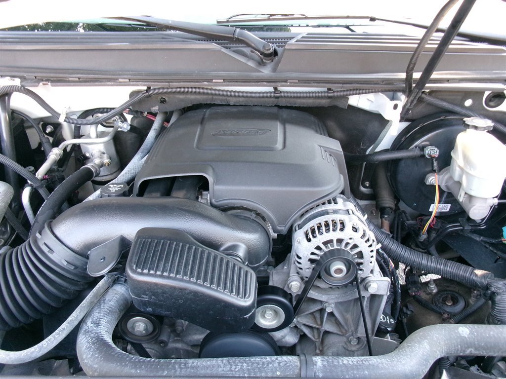 Used 2011 Chevrolet Avalanche LT RWD image 53