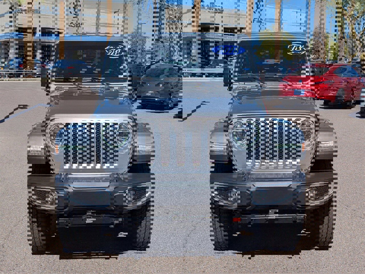 Used 2018 Jeep Wrangler Unlimited Sahara image 8