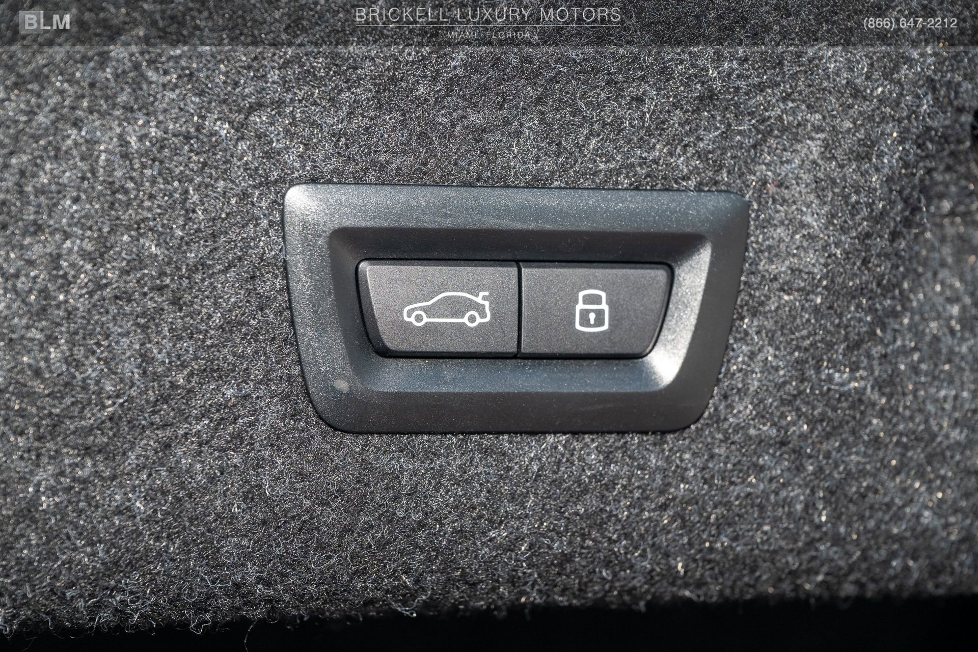 Used 2024 BMW M4 Competition w/ Executive Package RWD image 15