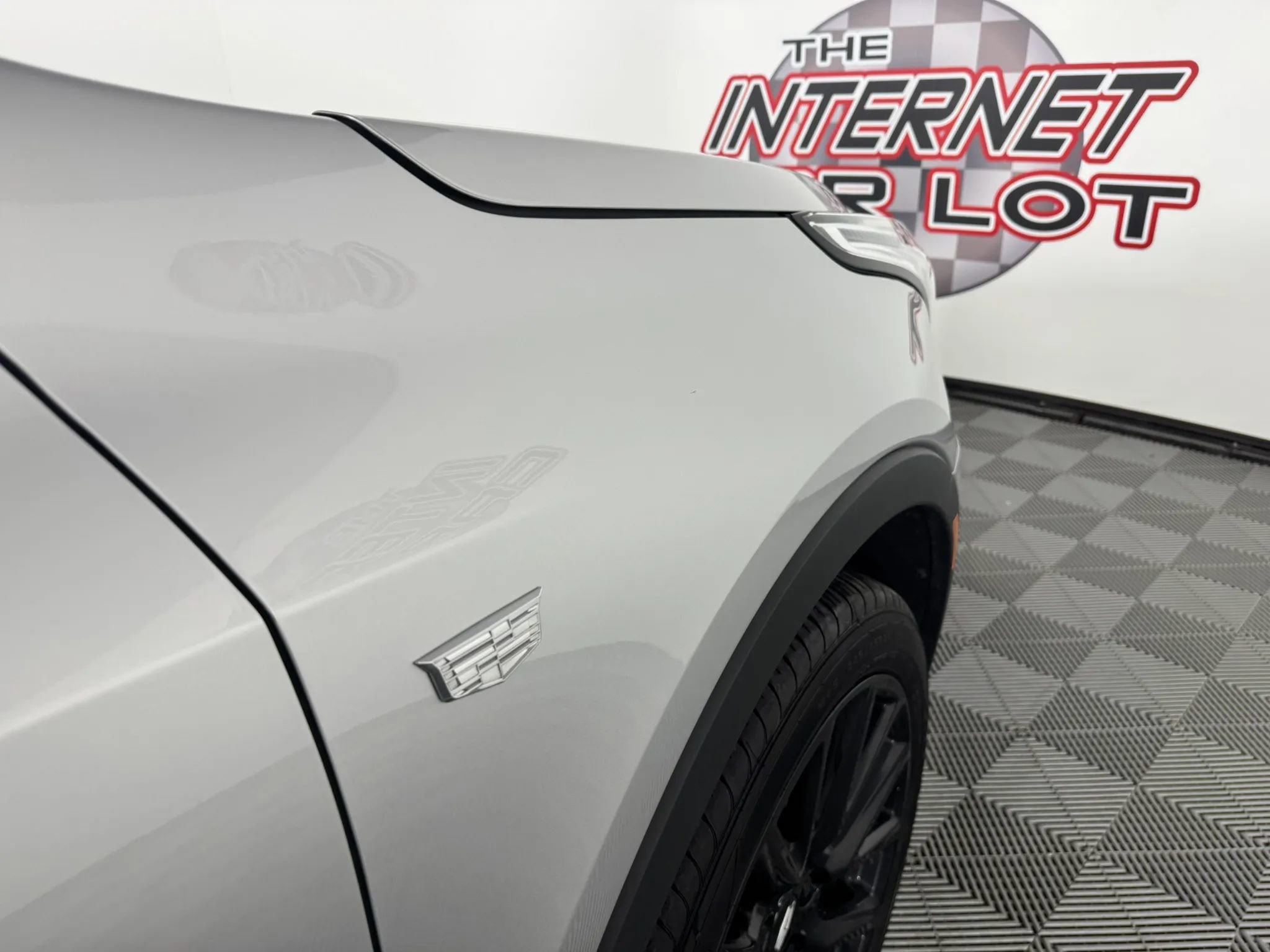 Used 2021 Cadillac XT4 Luxury w/ LPO, Onyx Sport Package AWD/4WD image 35