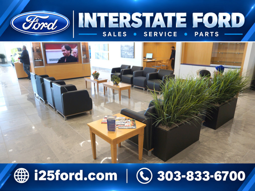 Used 2024 Ford Escape ST-Line Select w/ Tech Pack #2 AWD/4WD image 5