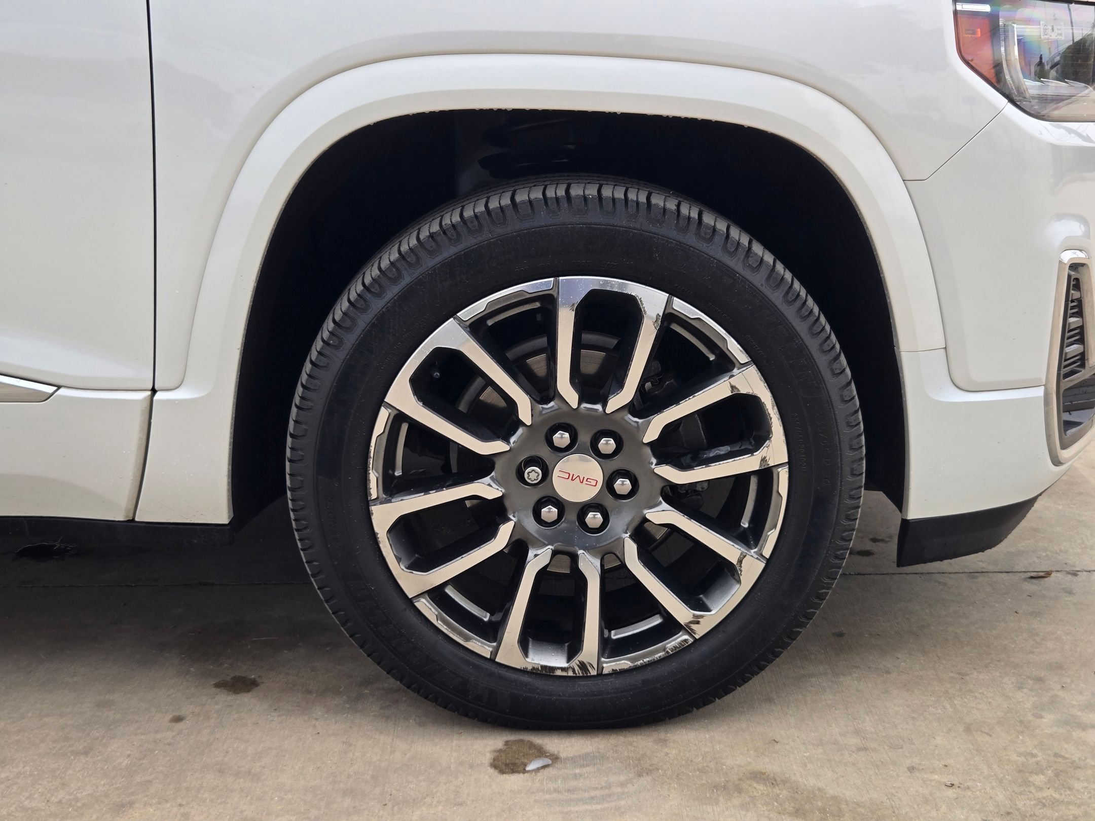 Certified 2020 GMC Acadia Denali image 34