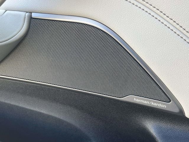 Used 2022 BMW 530i w/ M Sport Package image 19