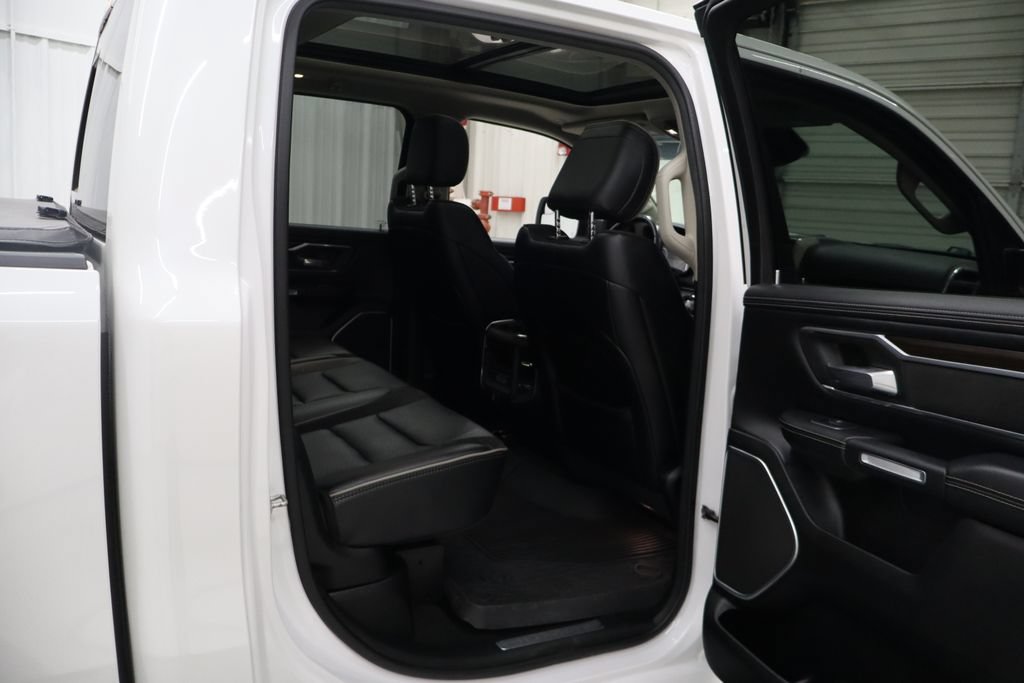 Used 2022 RAM 1500 Laramie RWD image 25