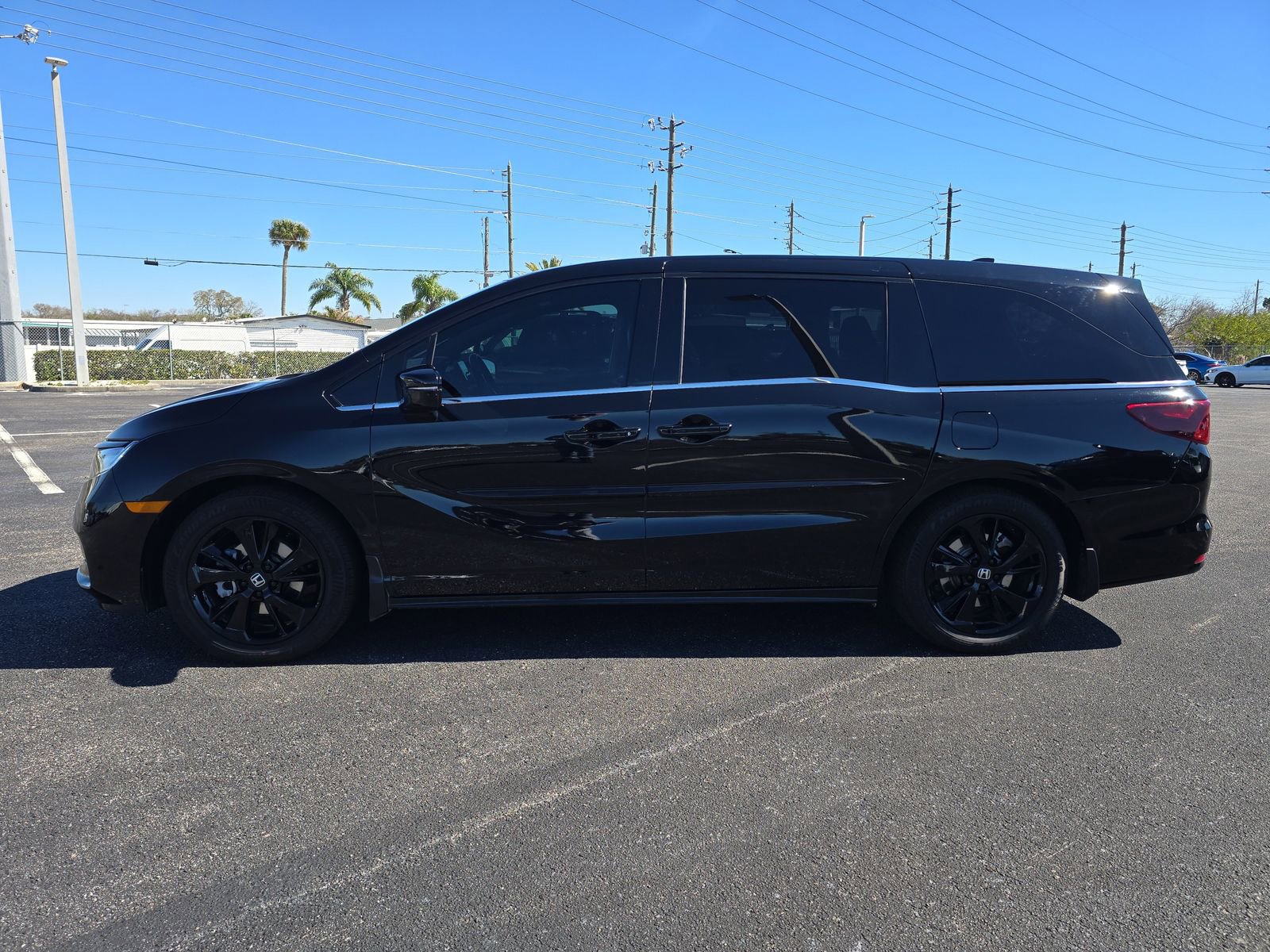 Used 2023 Honda Odyssey Sport image 6