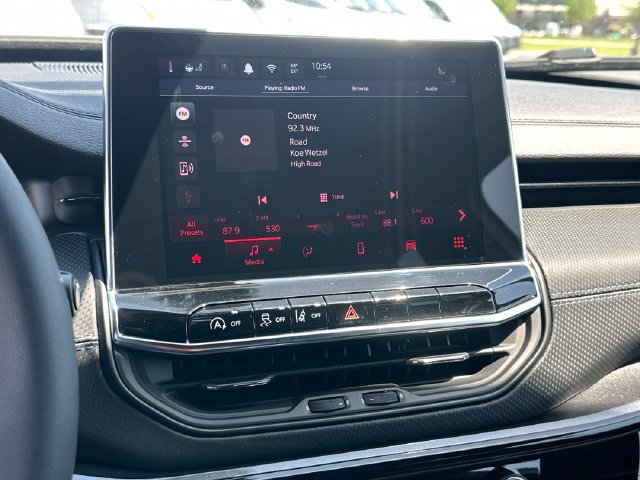 New 2026 Jeep Compass Latitude AWD/4WD image 22