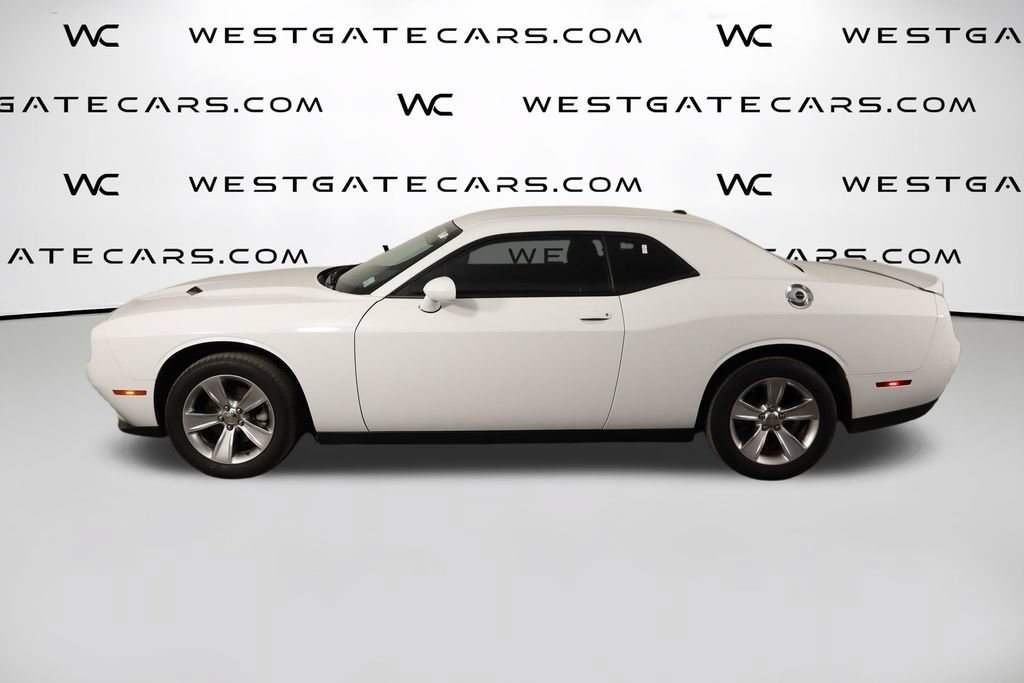 Used 2021 Dodge Challenger SXT RWD image 5