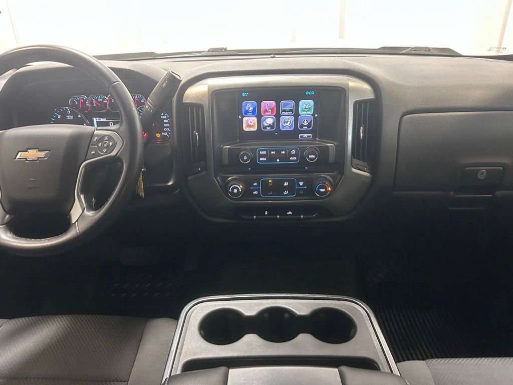 Used 2018 Chevrolet Silverado 1500 LT AWD/4WD image 13