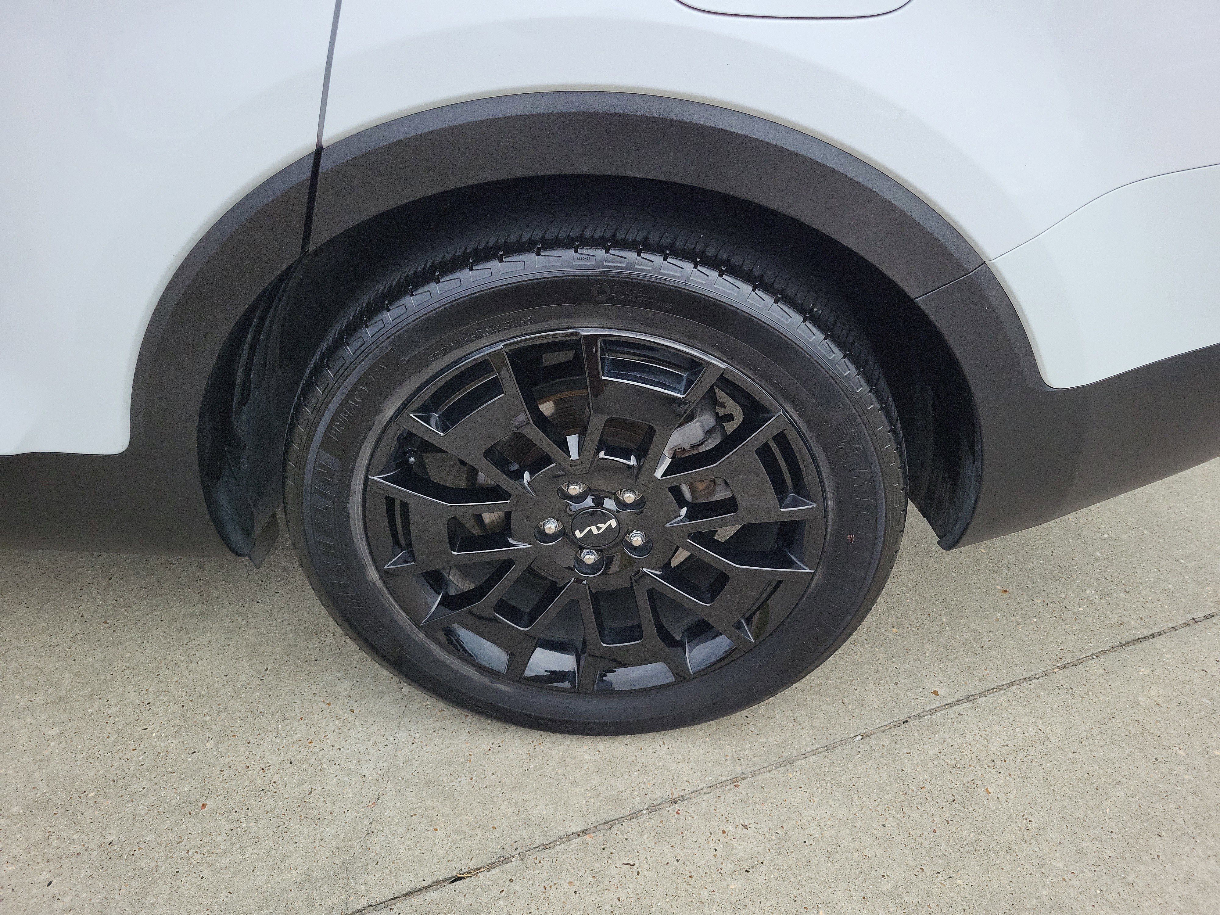 Used 2022 Kia Telluride SX w/ SX Prestige Package image 31