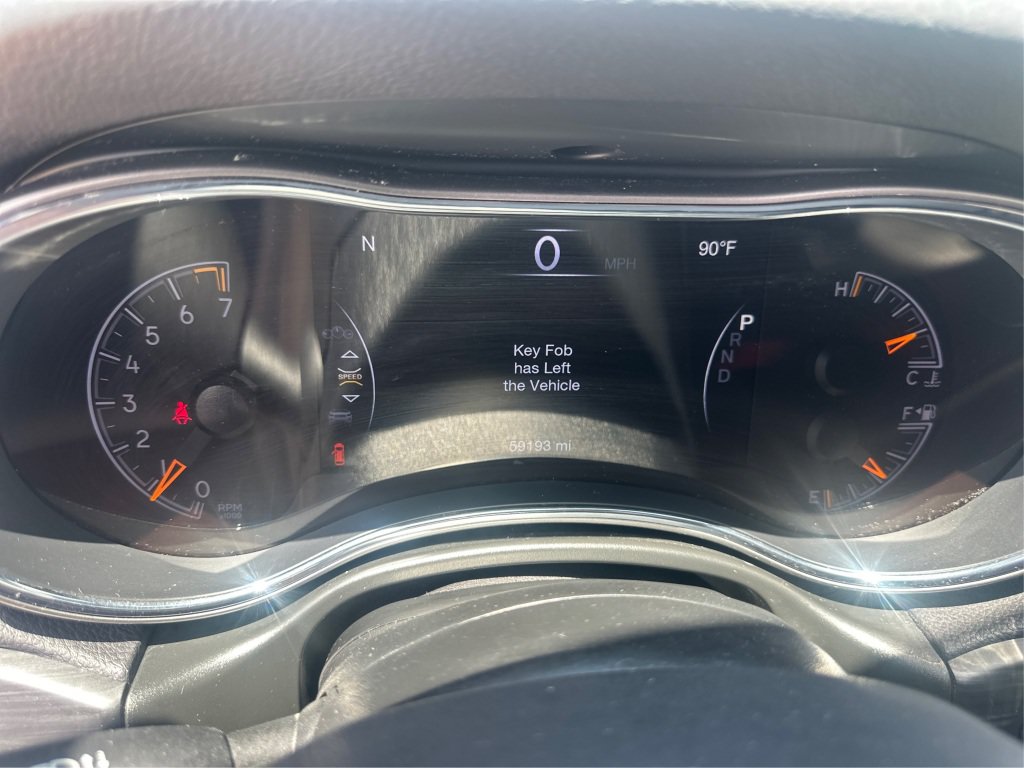 Used 2021 Jeep Grand Cherokee Laredo X AWD/4WD image 26