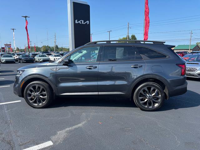 Certified 2023 Kia Sorento X-Line EX AWD/4WD image 8