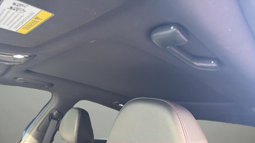 Used 2024 Kia K5 GT image 17