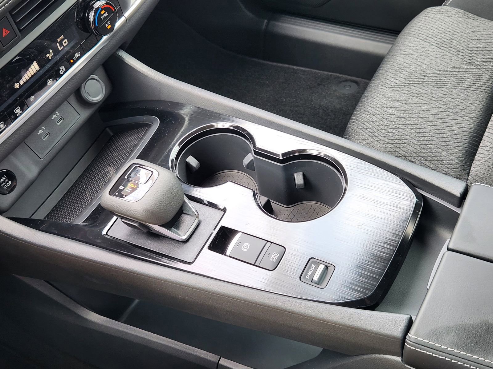 New 2026 Nissan Rogue SV image 18