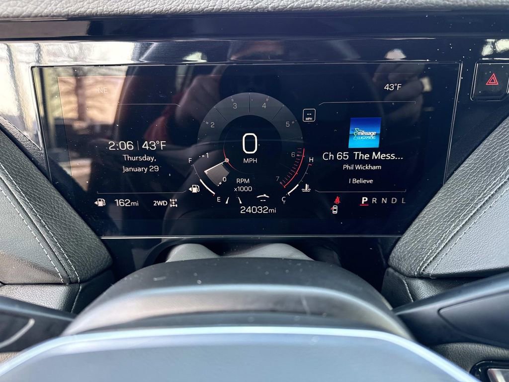 Used 2025 GMC Yukon Denali image 13