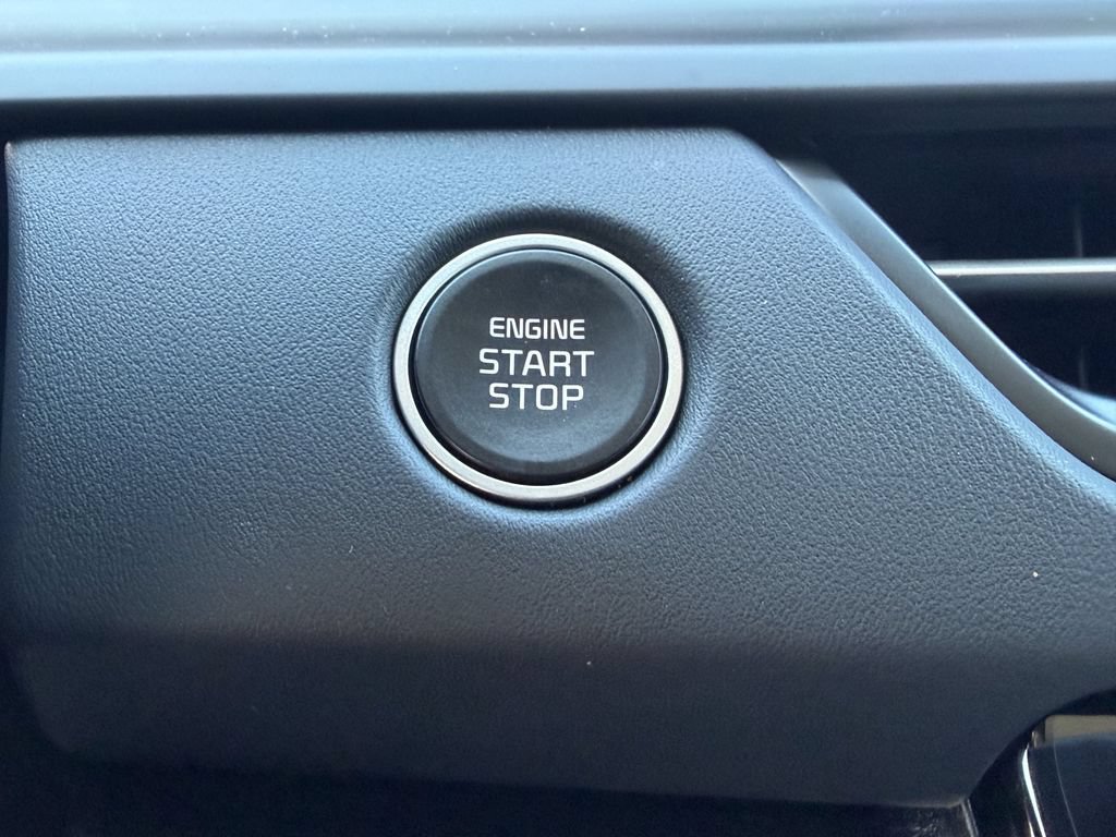 New 2026 Kia Seltos SX AWD/4WD image 23