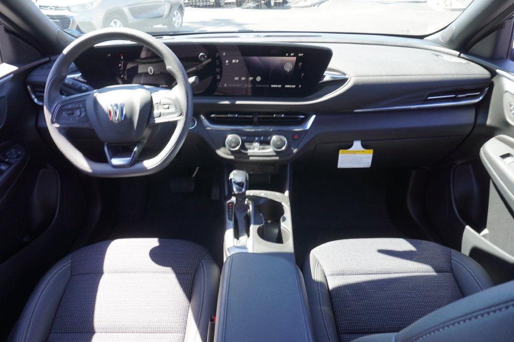 Certified 2026 Buick Envista Preferred FWD image 15