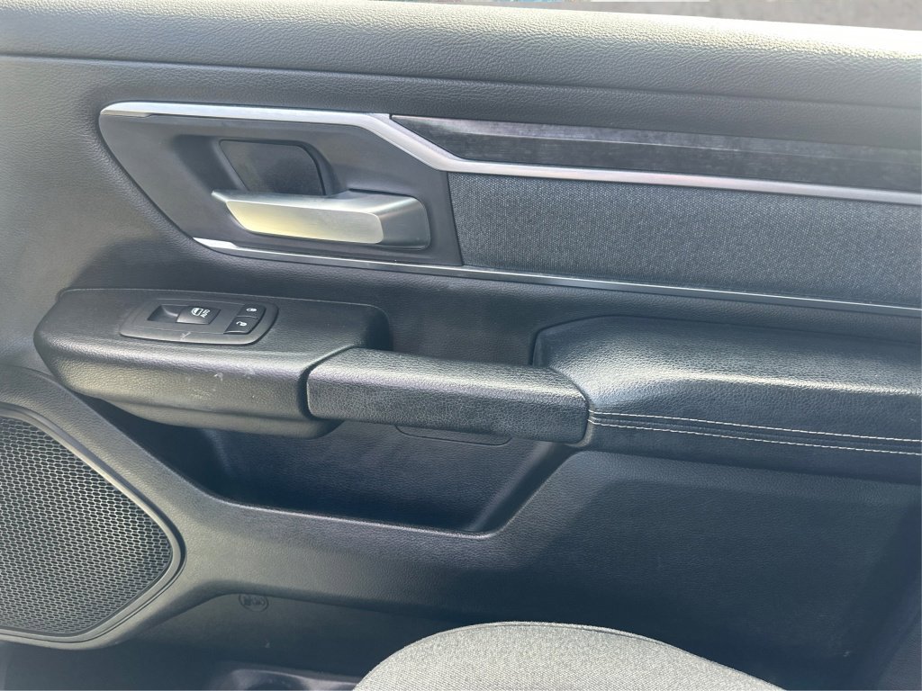Used 2019 RAM 1500 Big Horn AWD/4WD image 29