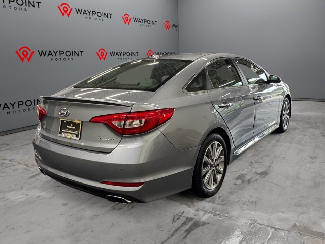 Used 2017 Hyundai Sonata Limited w/ Ultimate Package 04 FWD image 17