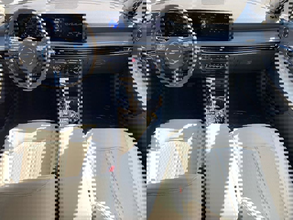 New 2025 Hyundai Sonata SE image 2