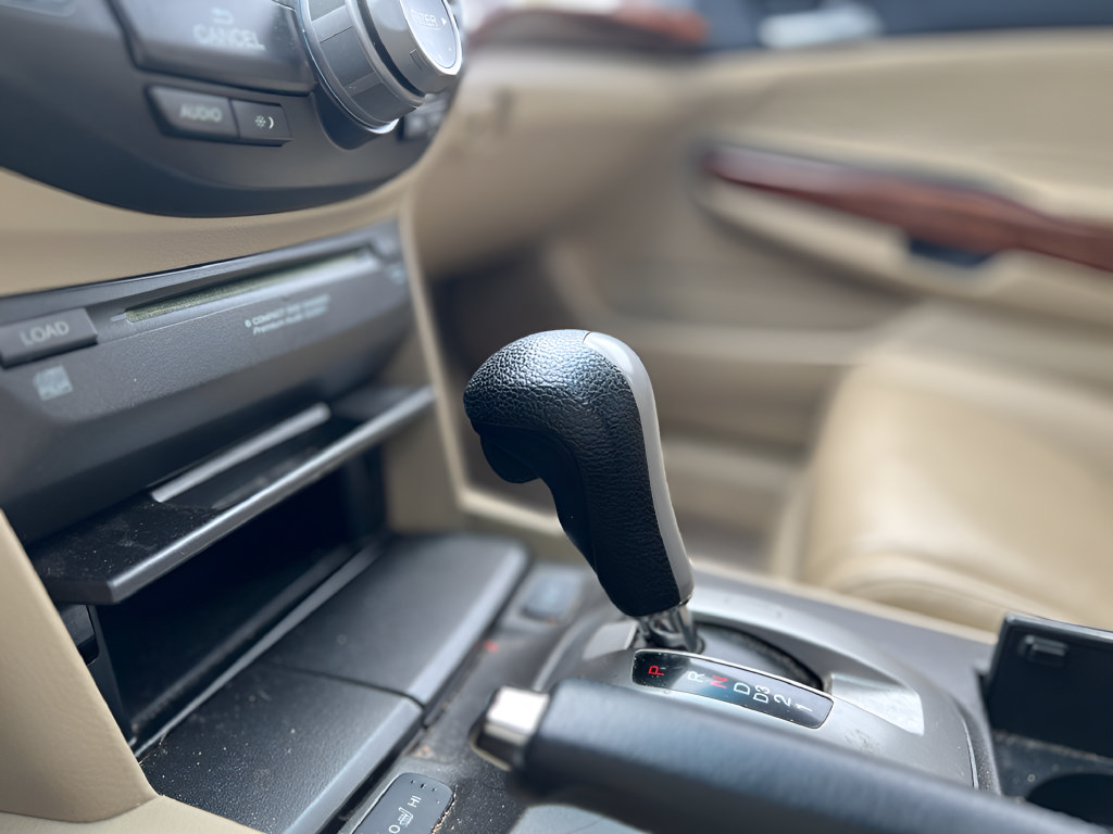 Used 2011 Honda Accord EX-L image 31
