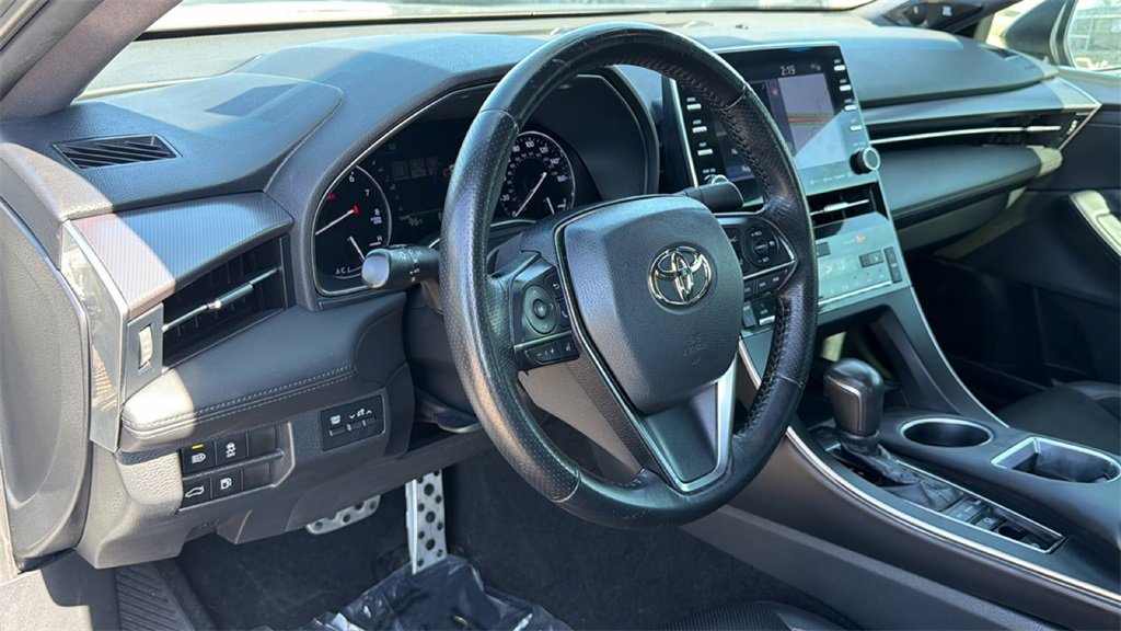 Certified 2020 Toyota Avalon XSE image 22