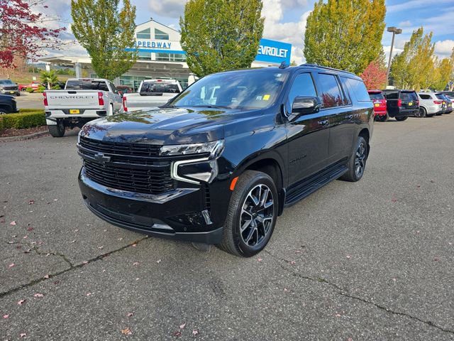 Certified 2024 Chevrolet Suburban RST image 2